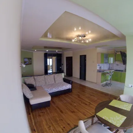 Apartament In The Center *